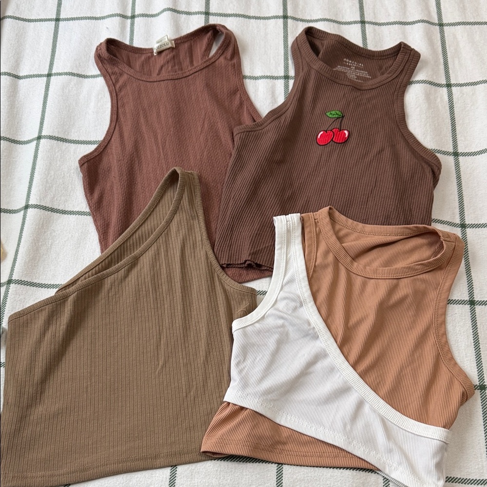 Trendy Ribbed Tank Tops Set